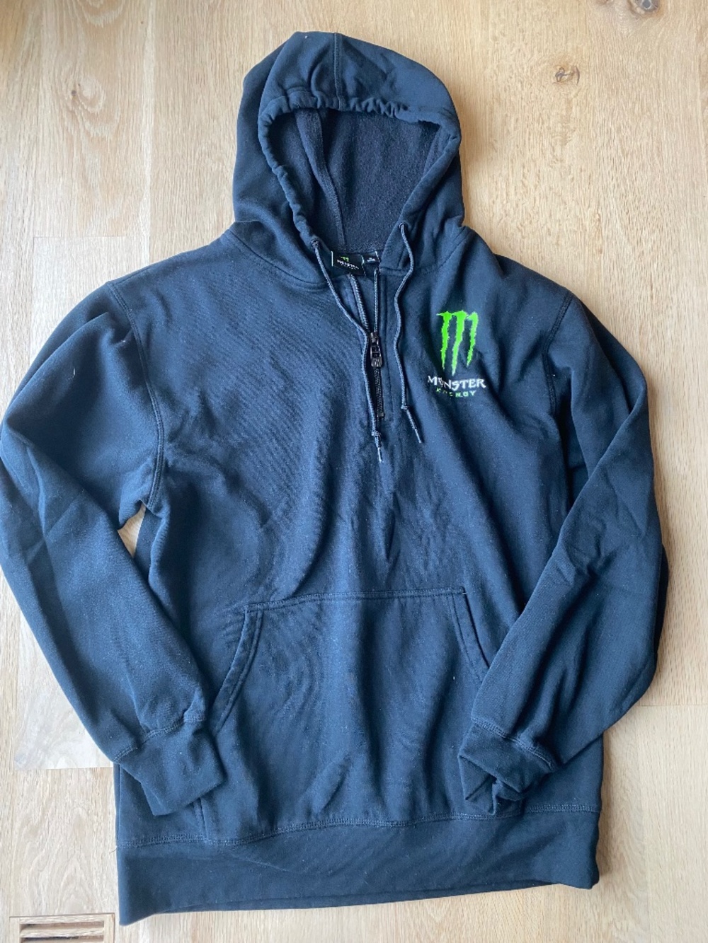 Monster Energy Quarter Zip Hoodie - M